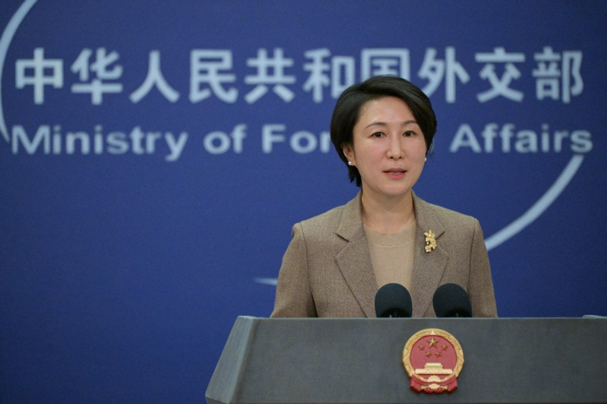 A China diz que as conversas diretas de backs entre a Rússia, Ucrânia, no final da guerra