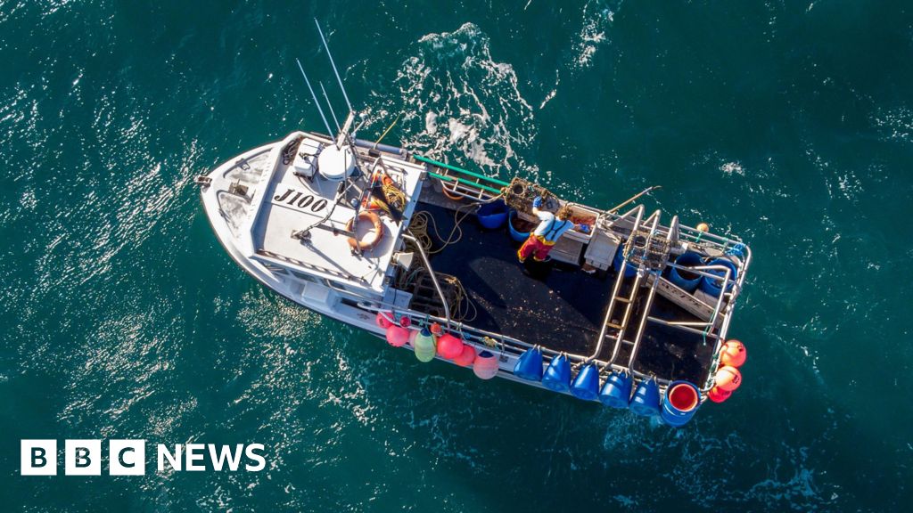 A Federação dos Pescadores Escoceses diz que o acordo da UE é "desastroso"