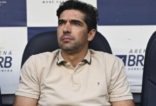 Abel Ferreira faz alerta após classificação do Palmeiras na Libertadores