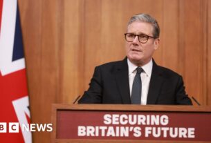 As propostas levarão a um corte significativo de imigração, diz Keir Starmer