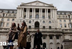 As taxas de juros do Reino Unido reduzem para 4,25% pelo Bank of England