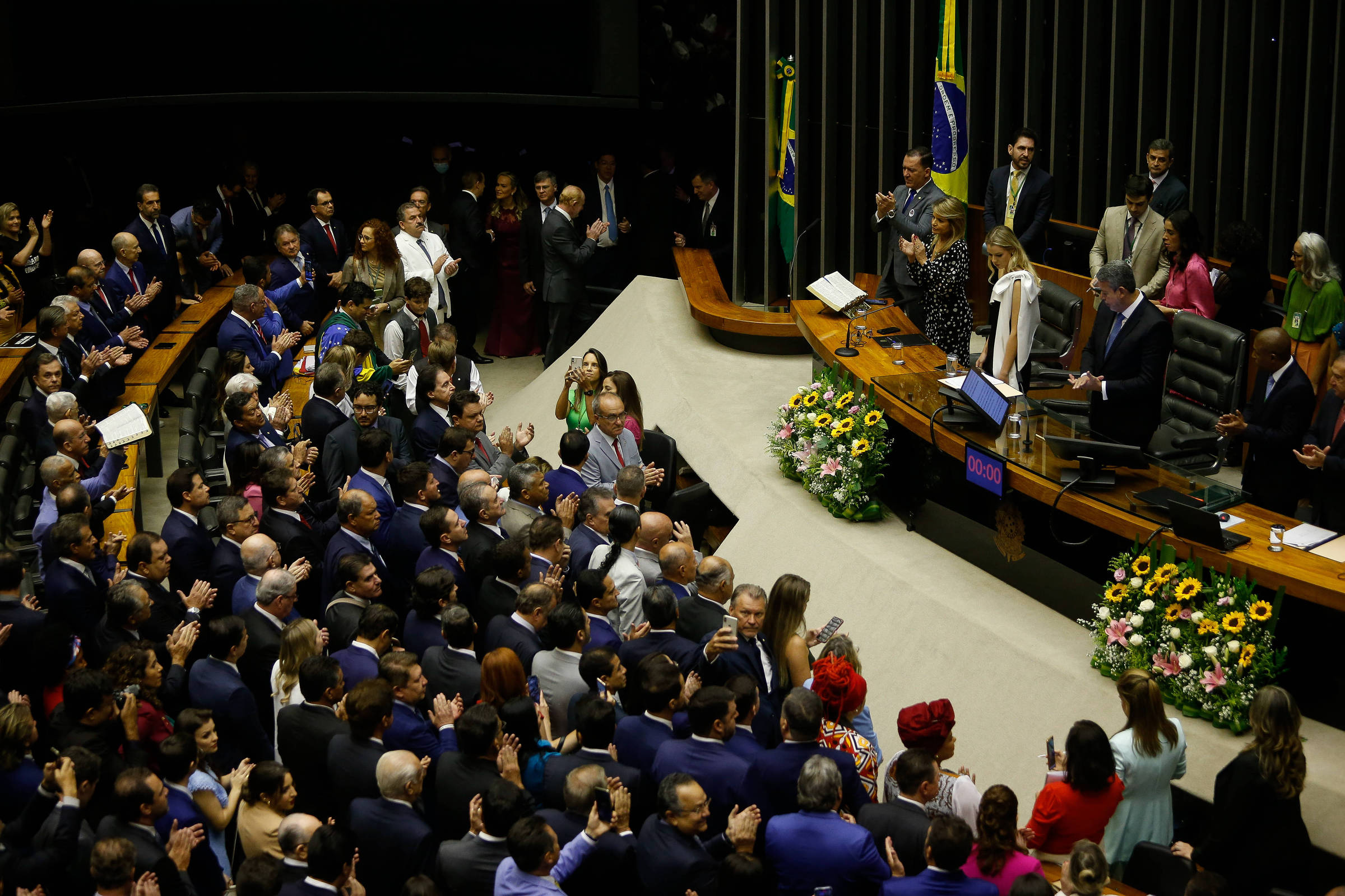 Aumento de deputados: Representatividade continuará falha - 10/05/2025 - Poder