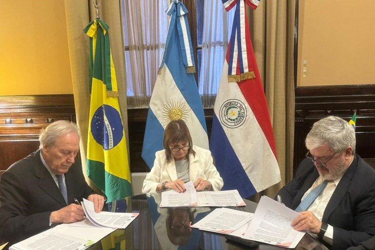 Brasil, Argentina e Paraguai firmam acordo de cooperação policial para reforçar segurança na Tríplice Fronteira