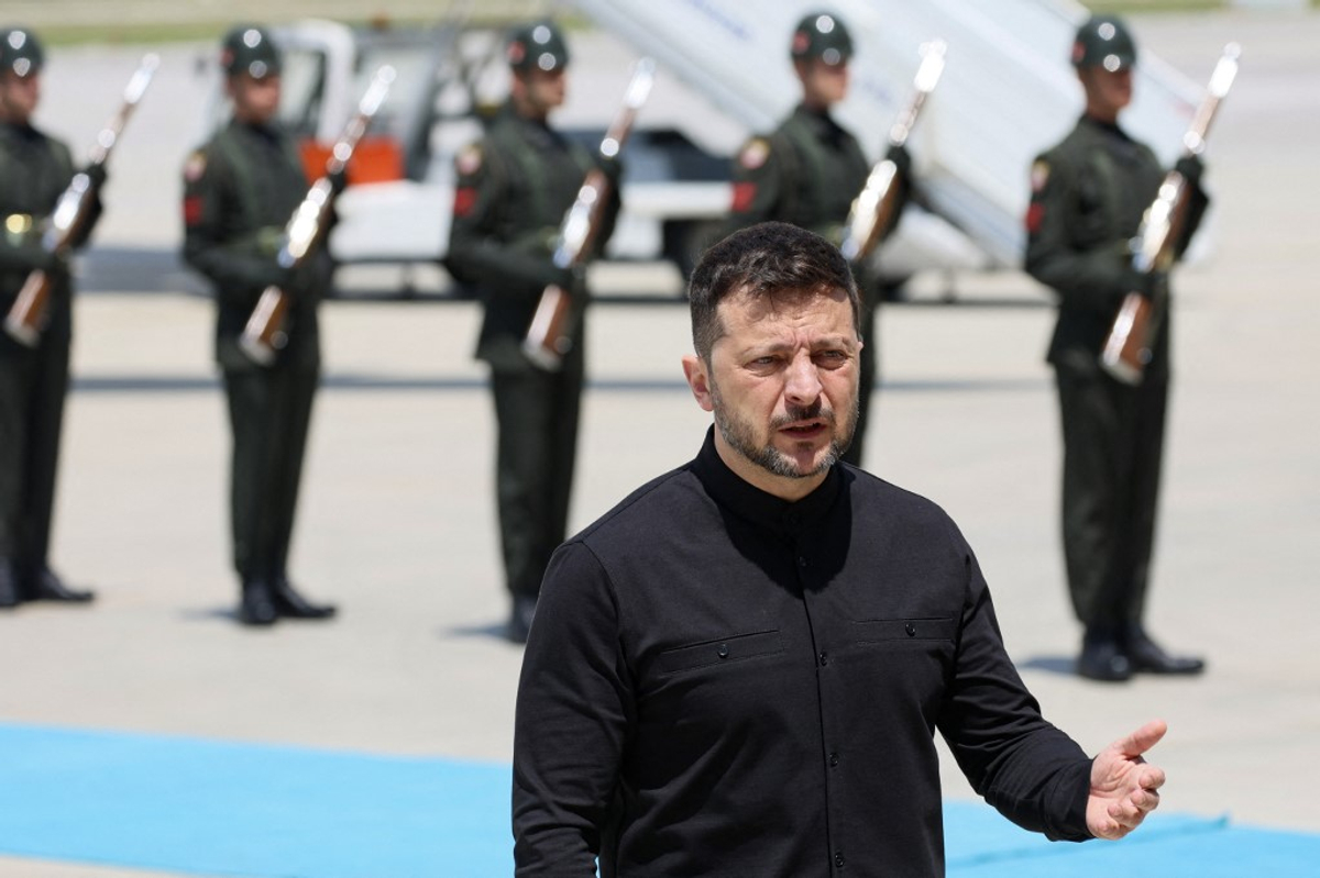 Chamando o blefe da Rússia sobre 'palestras de paz' ​​com a Ucrânia