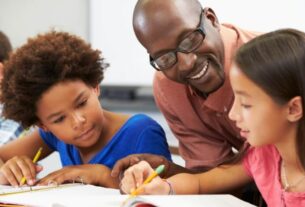 Curso grátis de Programas Educacionais