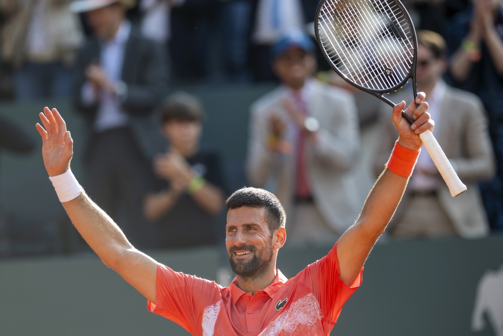 Djokovic vence Norrie e vai à final em Genebra