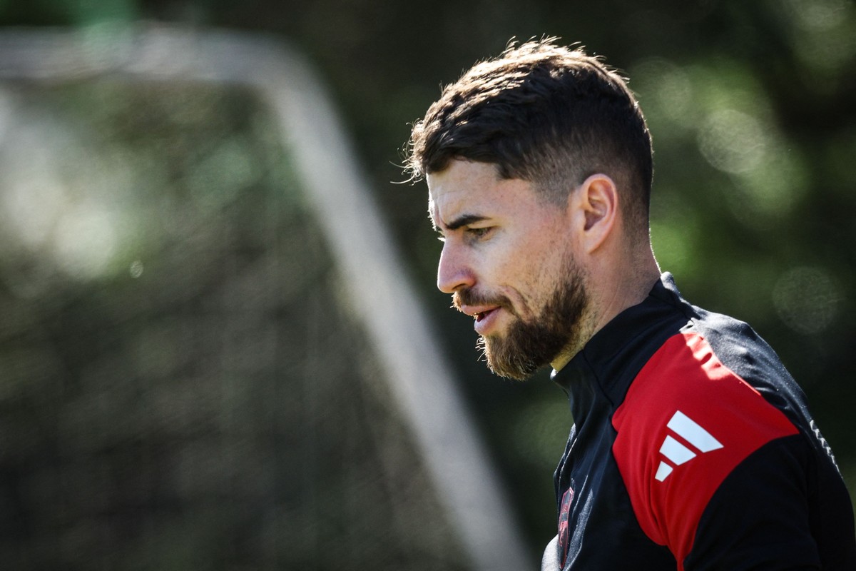 Flamengo vai fazer contratações pensando no Mundial de Clubes? Entenda