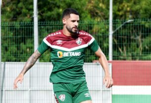 Fluminense comunica encerramento de contrato com Renato Augusto