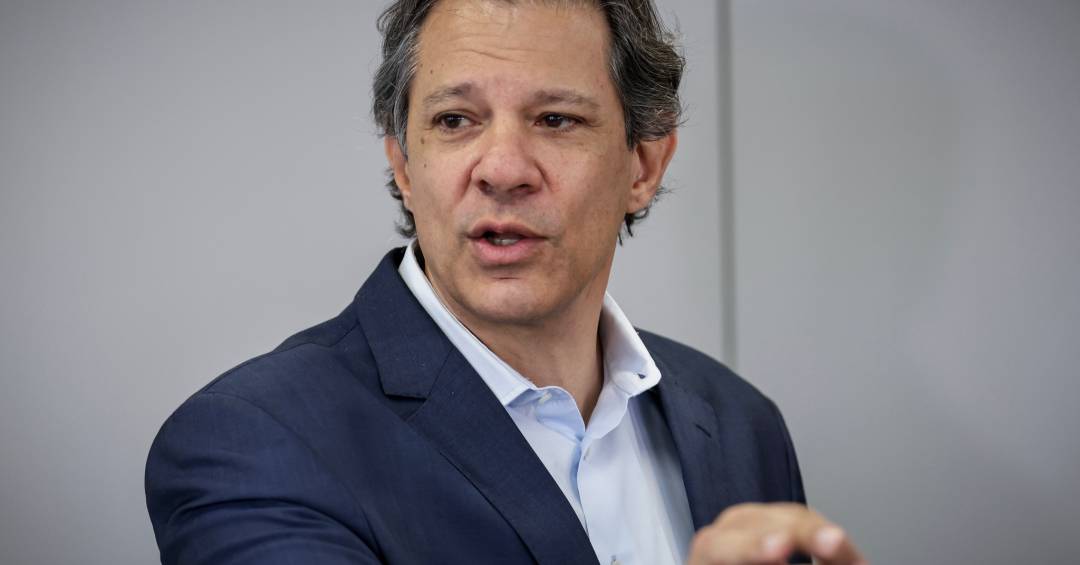 Haddad apresenta novas medidas fiscais a Lula e de...