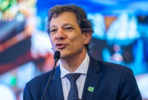 Haddad diz que teve conversa franca com secretário do Tesouro dos EUA sobre tarifas de Trump