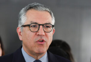 Hospitais privados que colaborarem com SUS terão dívidas e impostos abatidos, diz ministro da Saúde