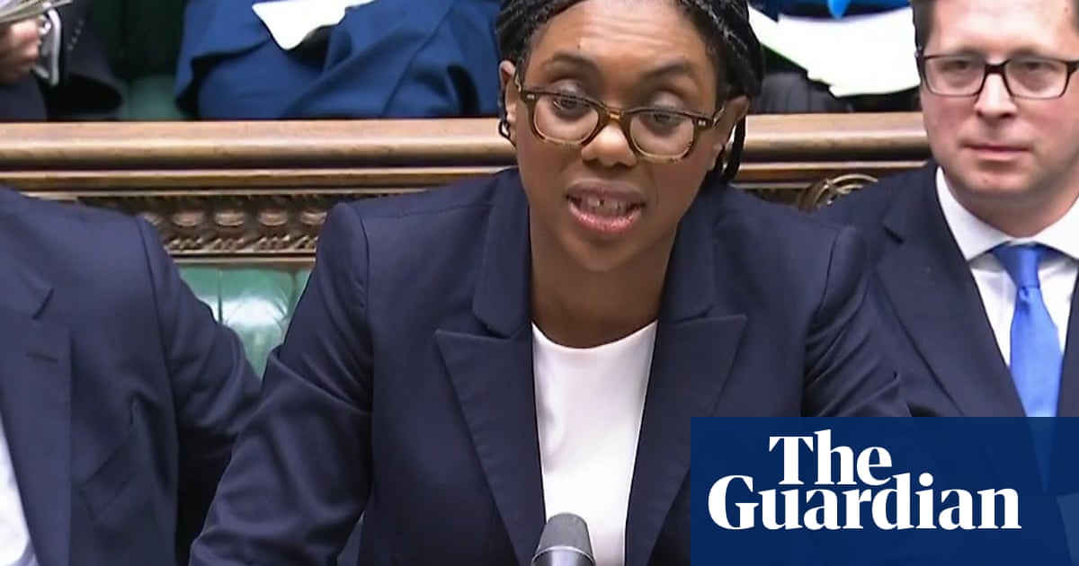Kemi Badenoch tem perguntas para responder sobre o uso do carro não oficial, diz o trabalho | Kemi Badenoch
