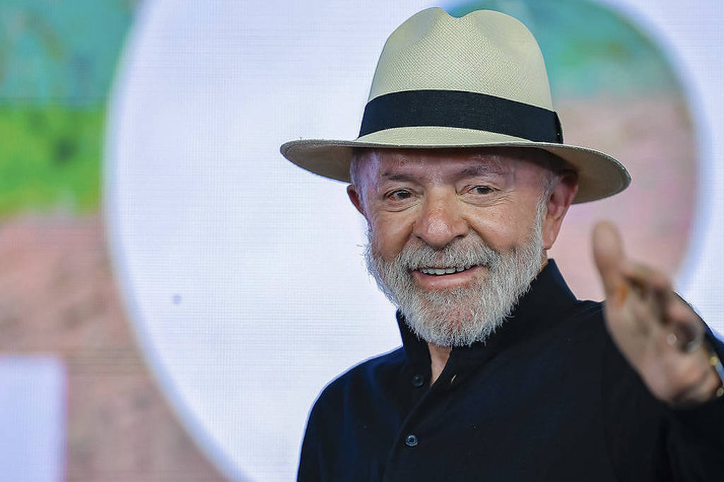 Lula faz evento em SC com Wesley Batista e sem governador - 29/05/2025 - Poder