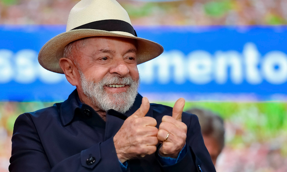 Lula lança programa que pretende reduzir filas no SUS nesta sexta-feira
