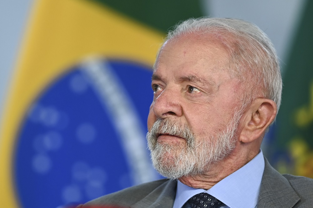 Lula perdeu a noção de timing e se desgasta