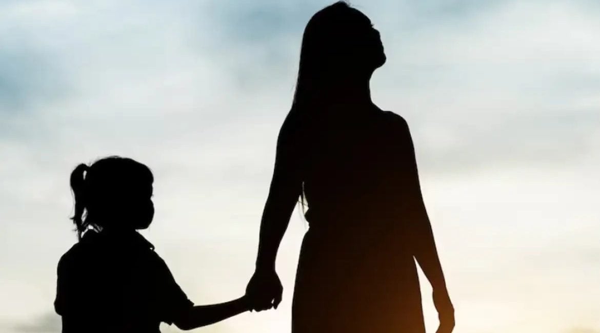 Mães solo enfrentam barreiras na garantia de direitos aos filhos – Brasil de Fato