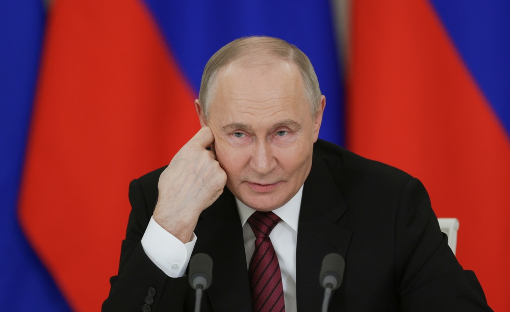 Ministros europeus ameaçam Rússia com novas sanções e exigem progresso em negociações com a Ucrânia