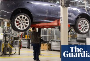 O acordo comercial dos EUA-UK salvou empregos na Jaguar Land Rover, diz Mandelson | Indústria automotiva