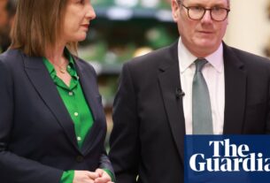 O salto no Reino Unido mostra que Rachel Reeves precisa relaxar suas rígidas regras de orçamento | Empréstimo do governo