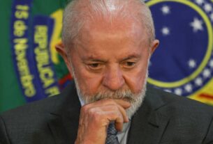 O temor de ala do PT sobre a união entre siglas de...