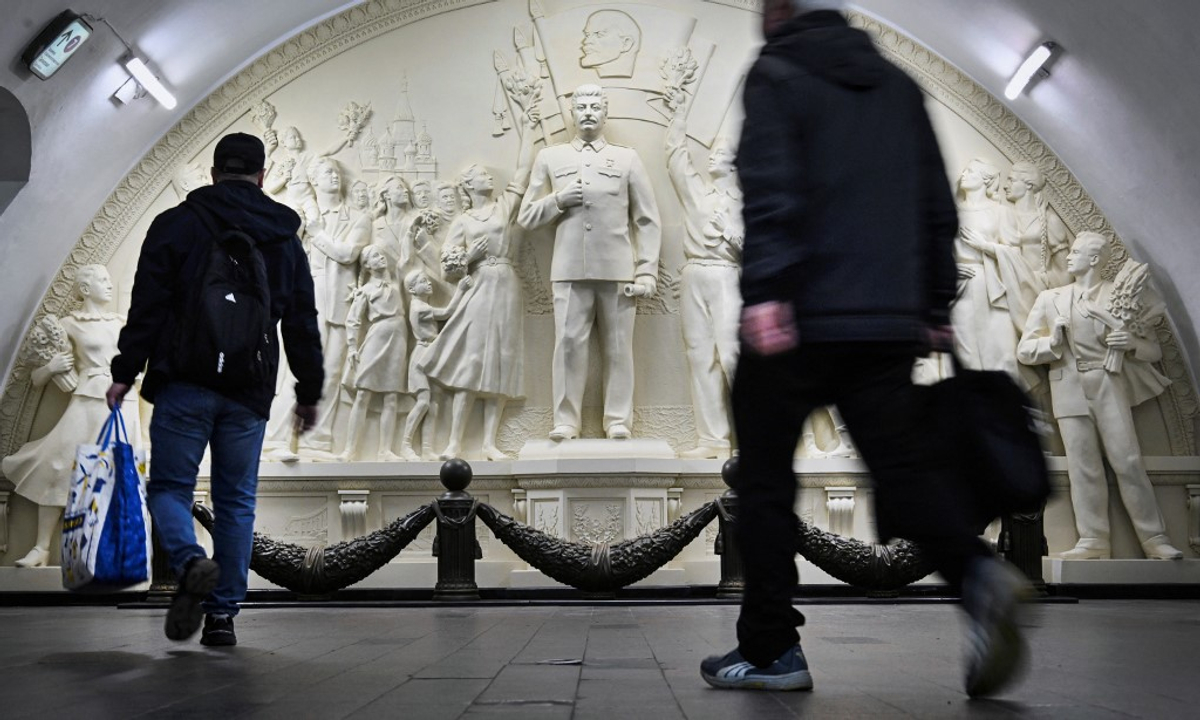 Opinião: Stalin vidas, a verdade morre: Putin Weaponiza a história