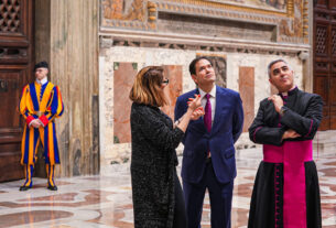 Os EUA apoiam a 'Diplomacia Sagrada' para a Paz da Ucrânia-Rússia