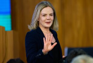 PGR pede que STF aceite queixa-crime de Gleisi Hoffmann contra Gustavo Gayer