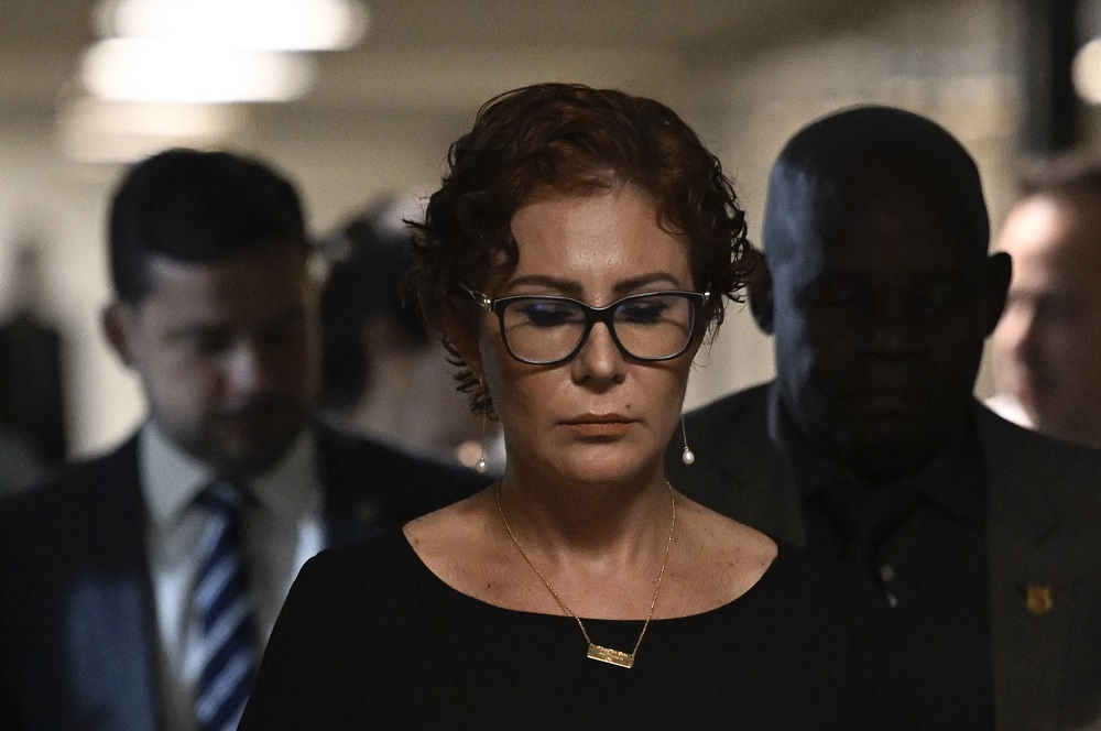 Primeira Turma do STF chega a quatro votos para condenar Zambelli a prisão e perda de mandato