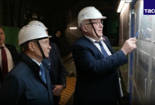 Putin em Kursk, novamente: 'IDIOTS' Contest, 'igrejas da fortaleza' e um 'United Russia'