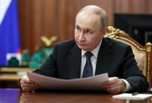 Putin não cessará o fogo até que os aliados parem de enviar armas para a Ucrânia, diz Peskov