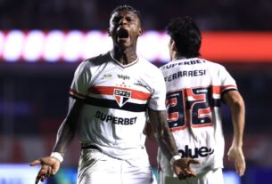 São Paulo marca duas vezes no segundo tempo e vence o Grêmio de virada no MorumBis