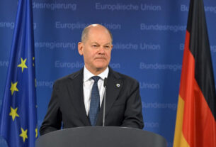 Scholz promete o apoio alemão continuado em última chamada com Zelensky