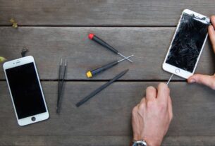 Serviços de recuperação de dados de telefone celular - fios de computação eletrônica e reparo de computador
