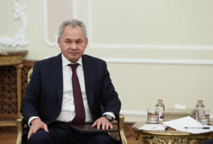 Shoigu para permanecer em serviço militar para 2030