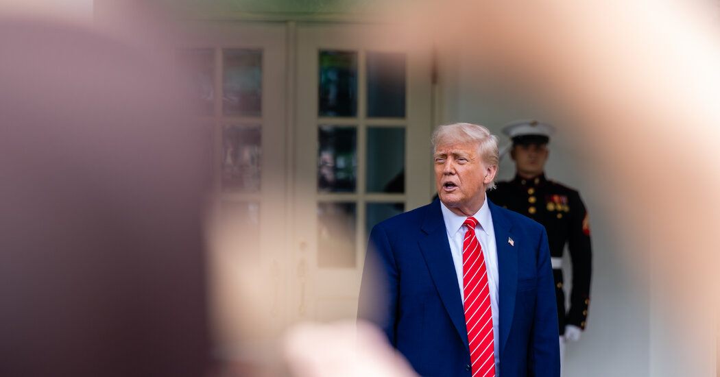 Trump Waffles ao aumentar os impostos sobre os ricos e enfrentando reação de seu partido
