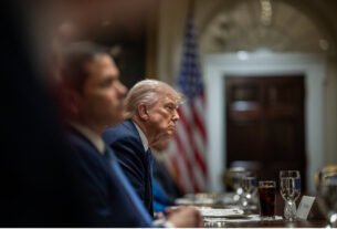 Trump 'considerando seriamente' levantar todas as restrições da era Biden ao esforço de guerra da Ucrânia, dizem fontes