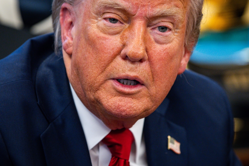 Trump critica duramente a Suprema Corte dos EUA, que o impediu de retomar expulsões de venezuelanos