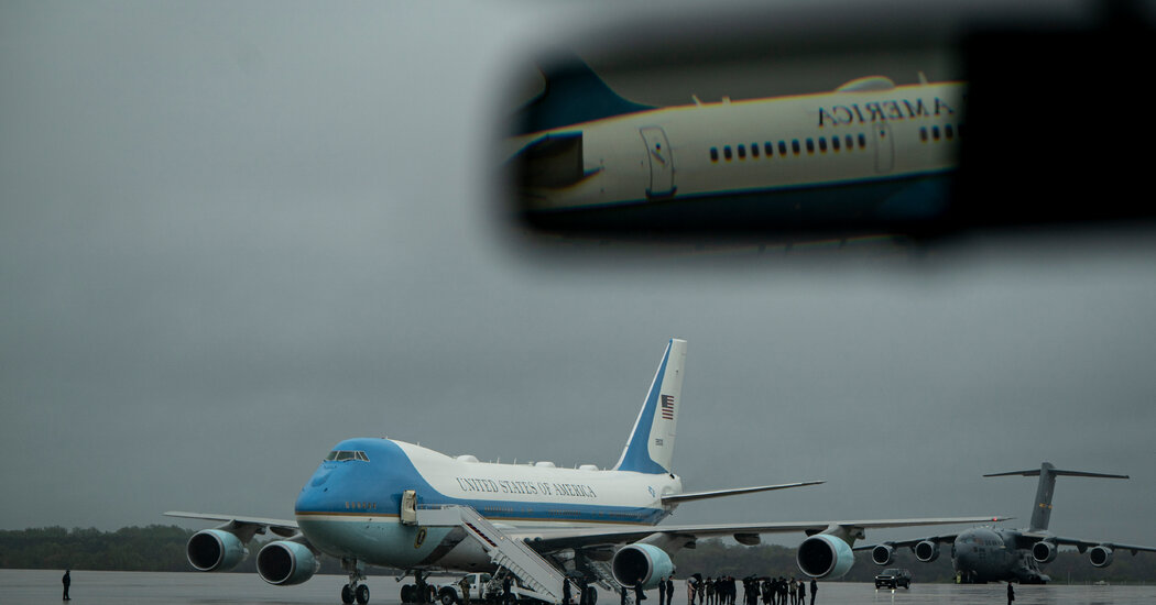 Trump deve aceitar um luxo 747 do Catar para uso como a Força Aérea Um