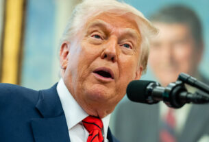 Trump retira a indicação geral do cirurgião e anuncia uma nova escolha, Dr. Casey significa
