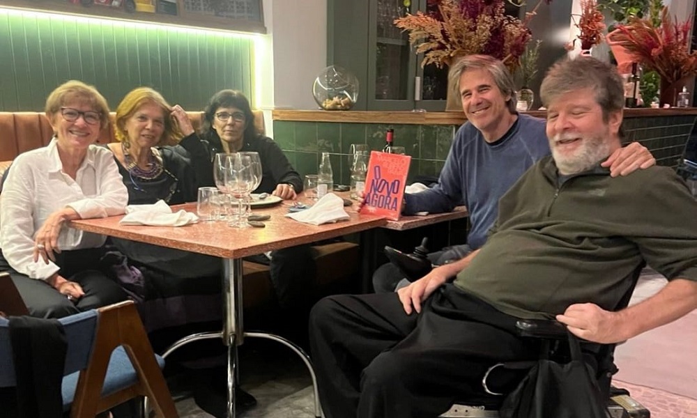 Walter Salles e filhos de Eunice Paiva se reúnem para ‘fazer planos’