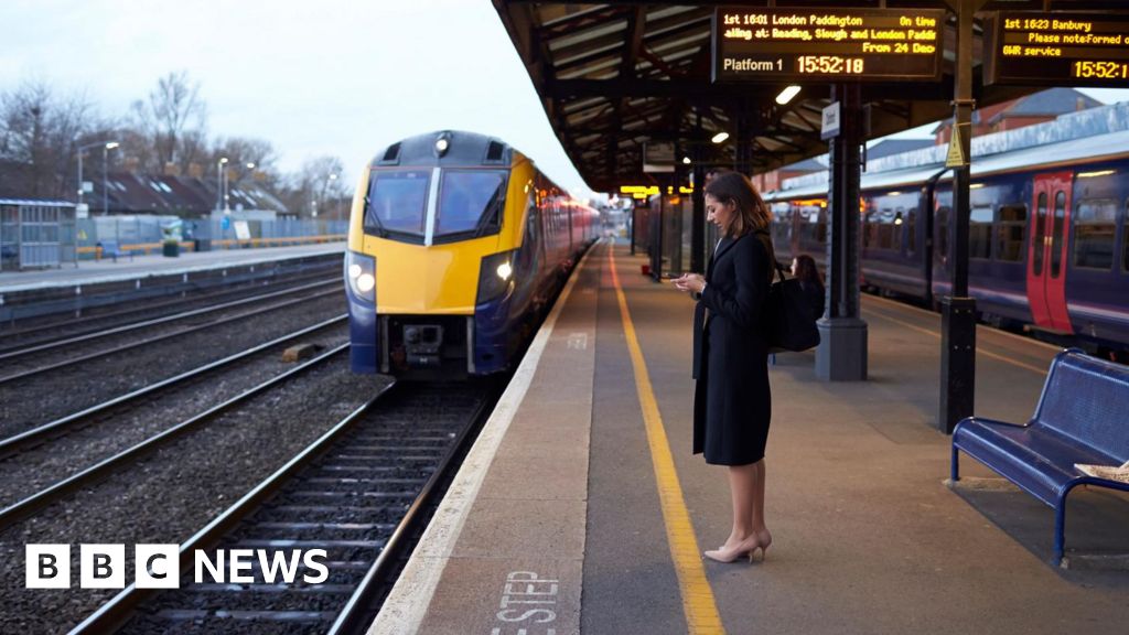 A linha ferroviária de Oxford-Cambridge classificou como projeto da Inglaterra e do País de Gales