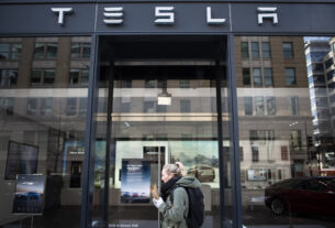 Ações da Tesla caem mais de 8% após troca de farpas entre Musk e Trump