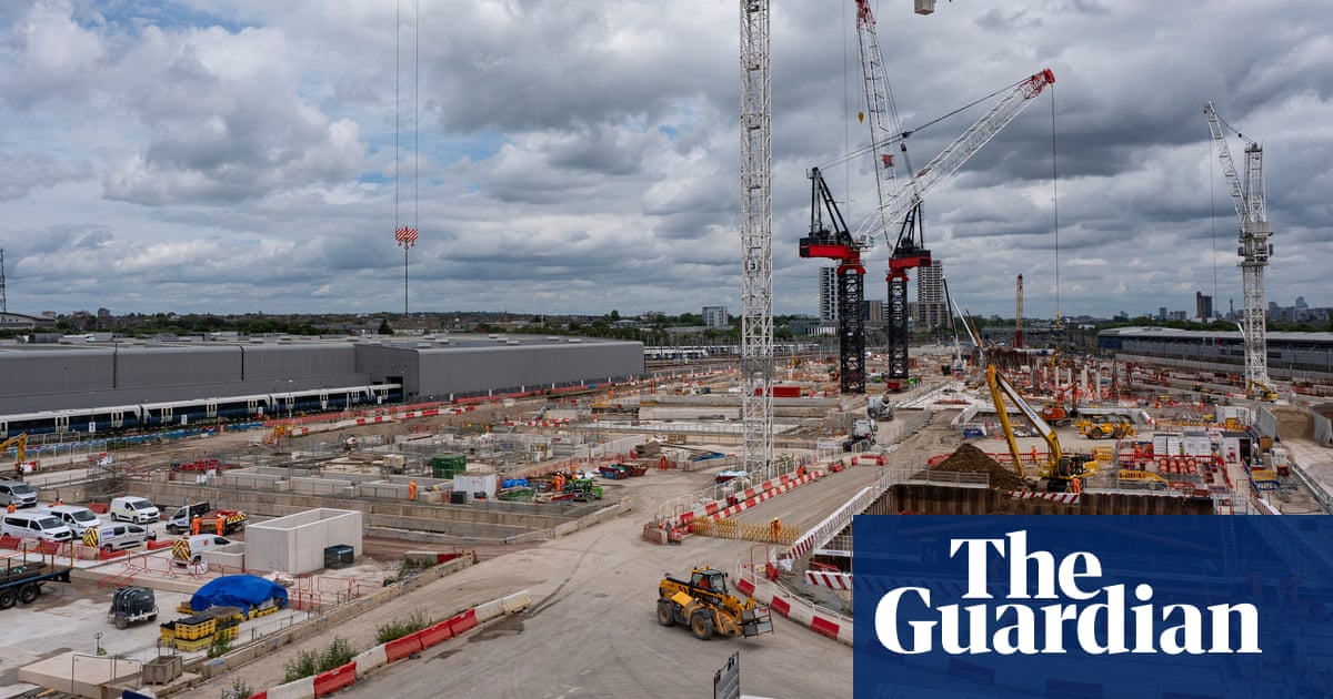 As críticas mostram que os conservadores desperdiçaram bilhões de libras no HS2, secretário de transporte para dizer | HS2