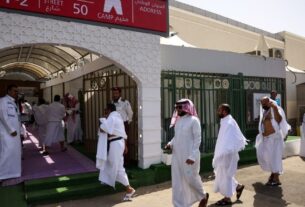 Autoridades sauditas pedem que peregrinos fiquem em tendas por conta do calor excessivo