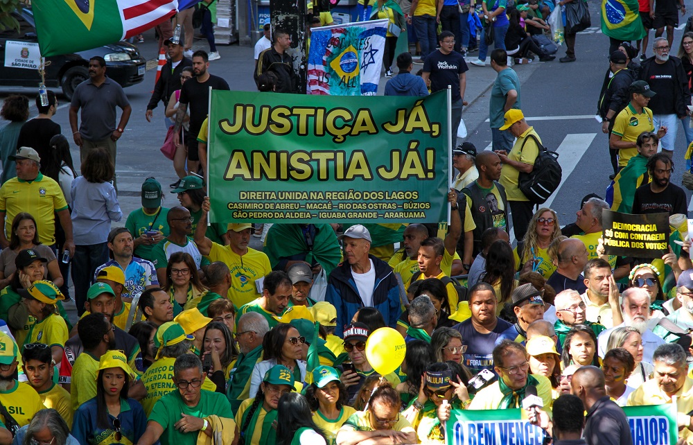 Bolsonaro convoca ato neste domingo na Avenida Paulista