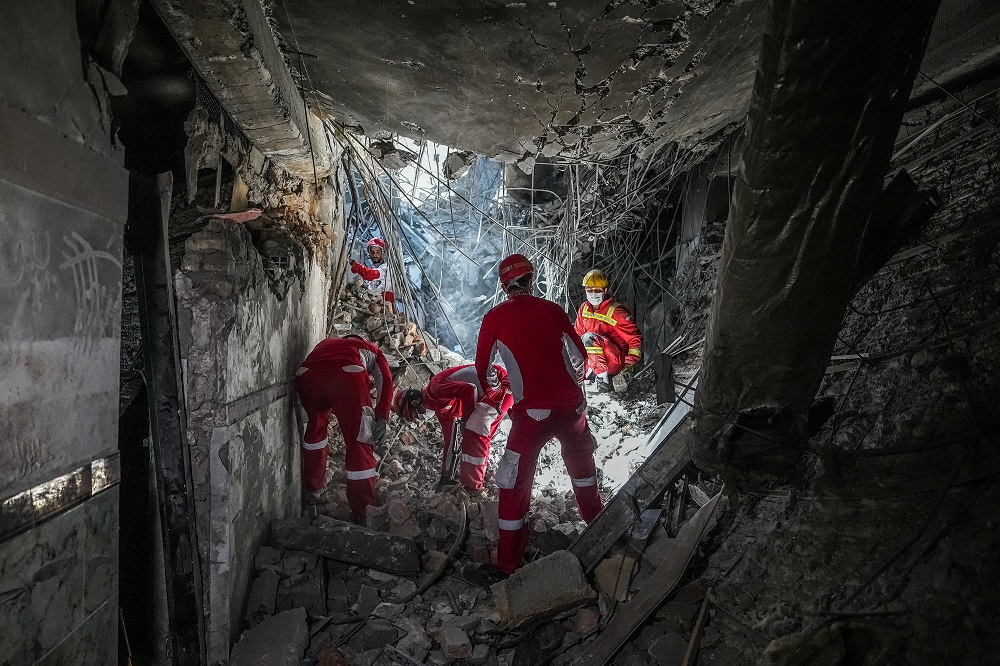 Bombardeio israelense à prisão de Evin, em Teerã, deixou 71 mortos