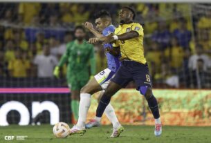 Brasil festeja o ponto somado sem sofrer gol no Equador