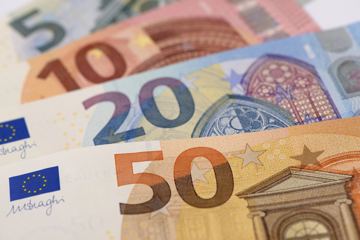 Bulgária para ser para o euro a partir de 2026