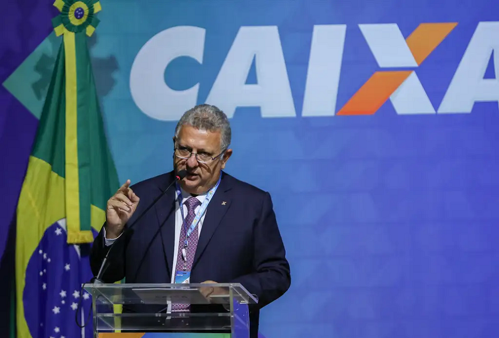Caixa está fazendo R$ 1 bi em crédito consignado por mês, diz presidente do banco