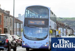 Crianças para fazer viagens de ônibus gratuitas no oeste da Inglaterra durante as férias de verão | Transporte público